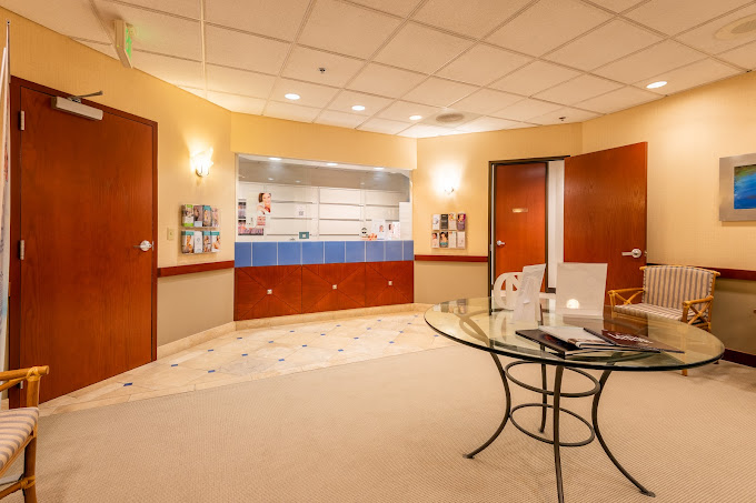Phase Plastic Surgery waiting room